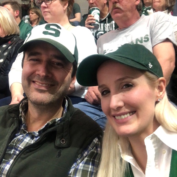 Meet your Posher, Lynsey - Picture 3 of 4